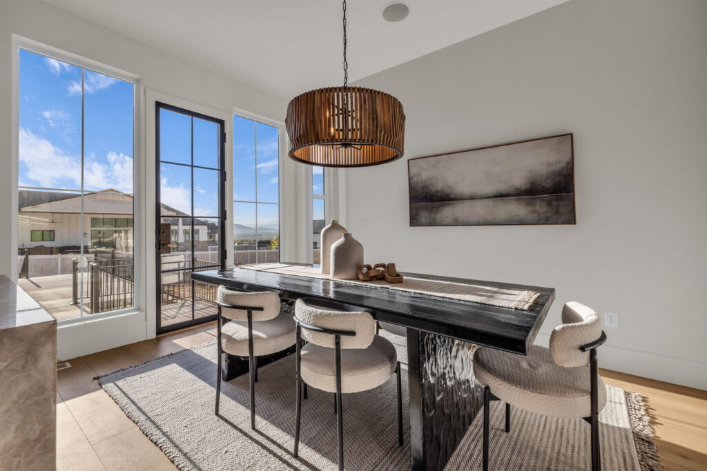 Questions to Ask a Home Builder Before Hiring